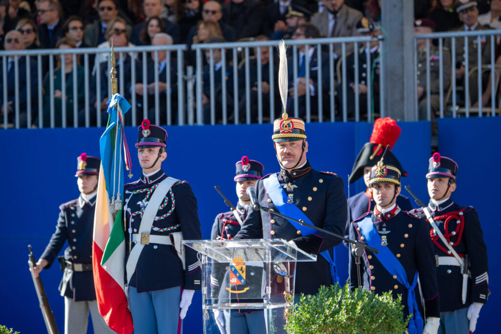 Il Ministro della Difesa a Napoli per il Giuramento solenne degli